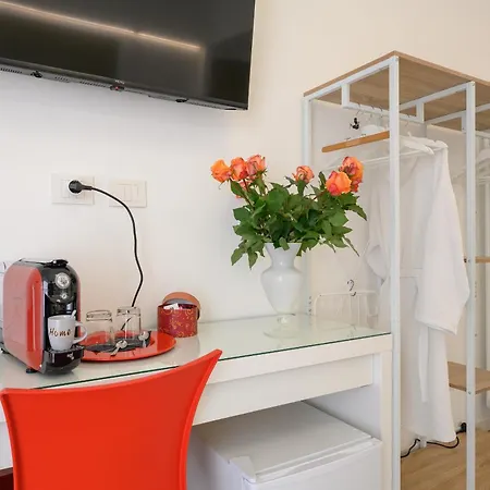 La Cattedrale Guest house *